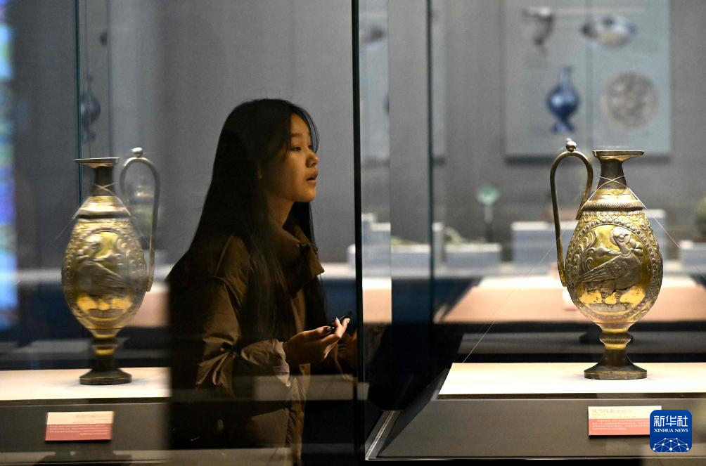 五色之金——亚洲古代金属艺术展在河北博物院开展-新华网