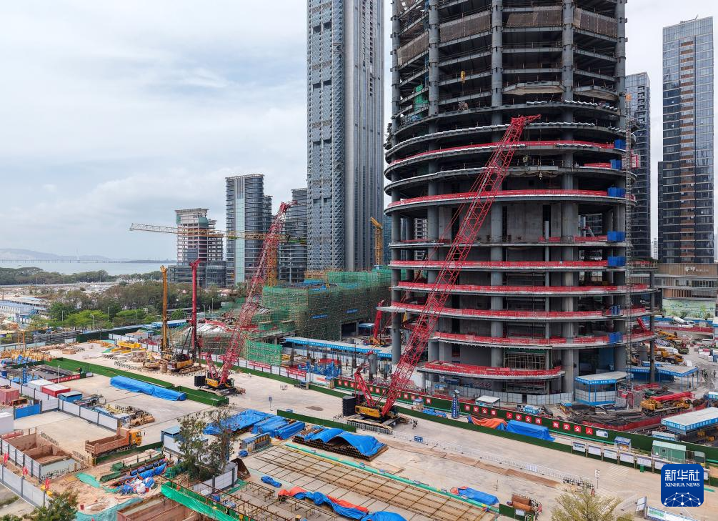 深圳湾超级总部基地新建地铁站-新华网